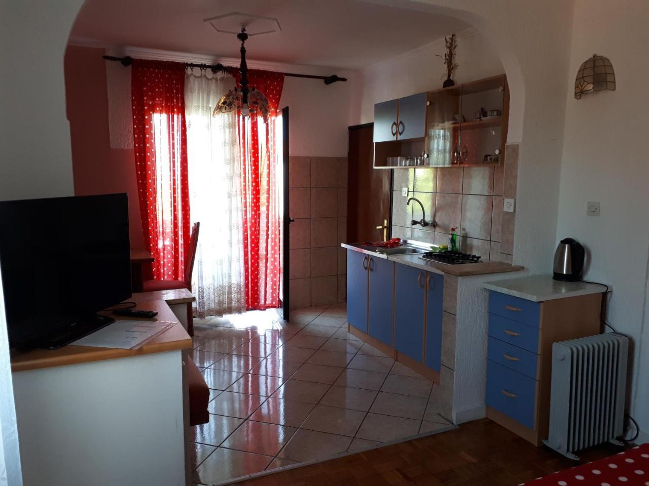 Apartments Vila Ida Vantacici Luaran gambar