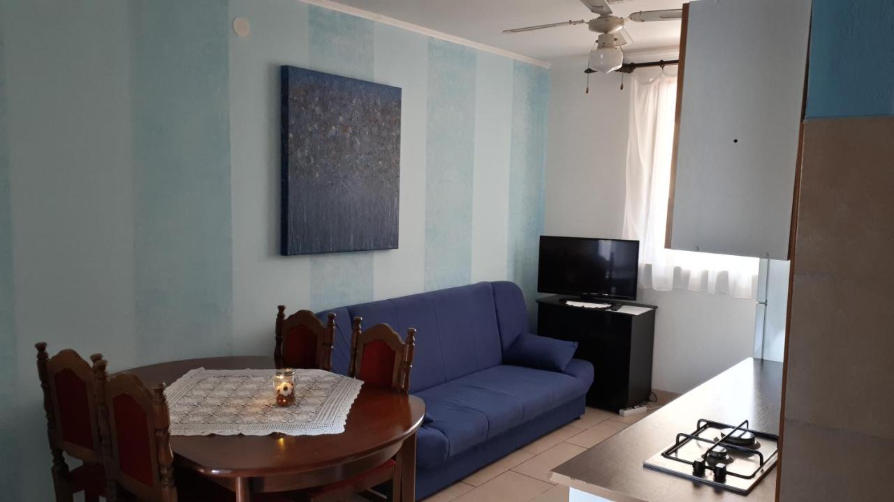 Apartments Vila Ida Vantacici Luaran gambar